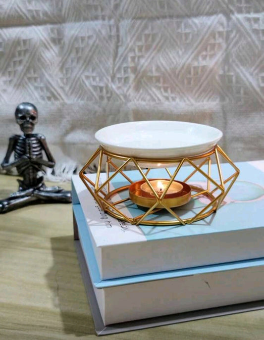 Geometric Wax Melter